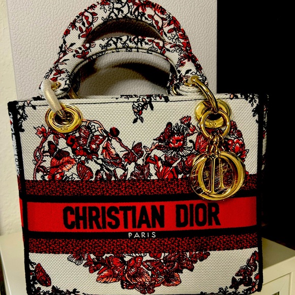 Bags - Picture 1 of 4